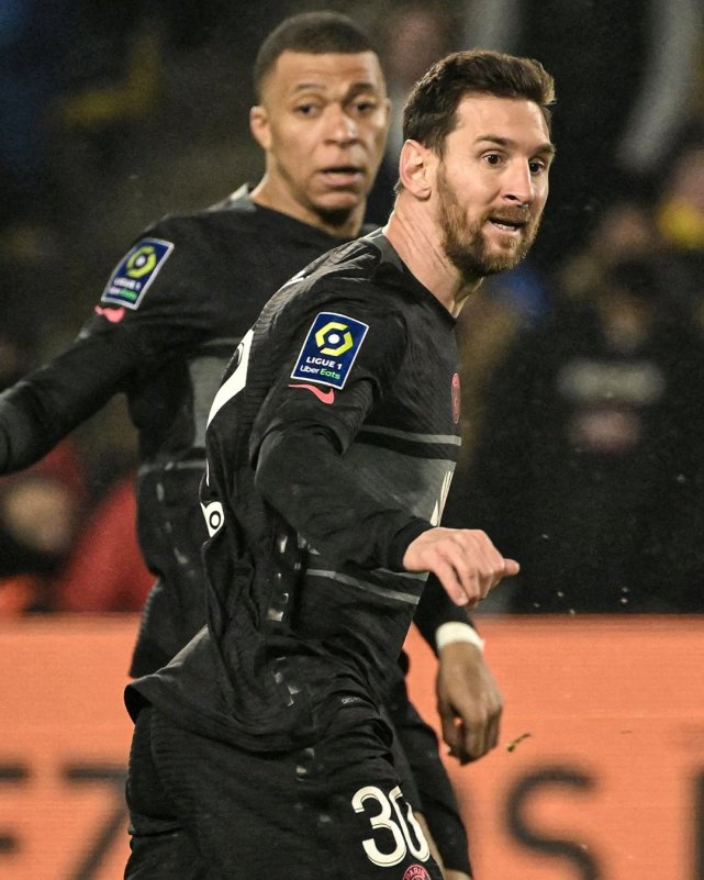 纪念碑10个浮雕分别叫什么 纪念碑10个浮雕分别叫什么